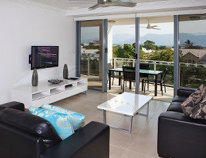 Cairns Holiday Apartments 2 bedroom standard
